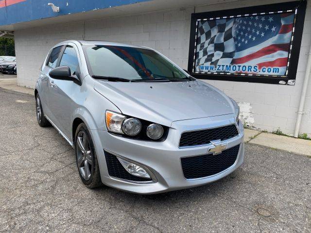 2016 Chevrolet Sonic RS FWD photo