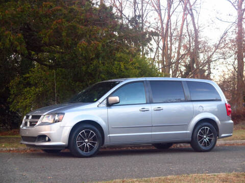 2015 Dodge Grand Caravan R/T FWD photo