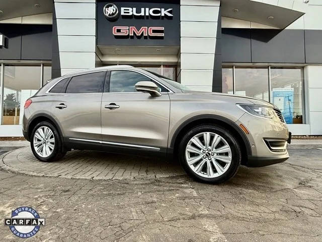 2016 Lincoln MKX Reserve AWD photo