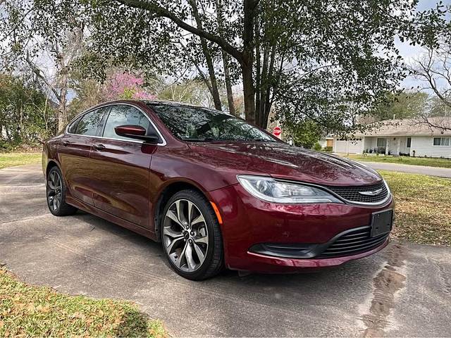 2016 Chrysler 200 LX FWD photo