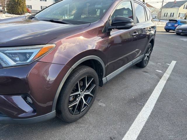 2016 Toyota RAV4 SE AWD photo