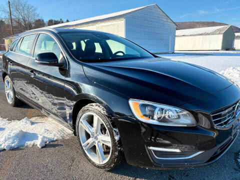 2016 Volvo V60 T5 Platinum AWD photo