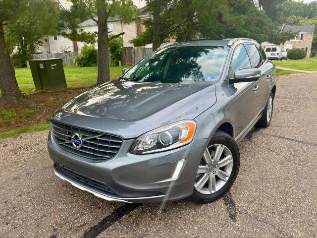 2016 Volvo XC60 T6 Drive-E Platinum AWD photo