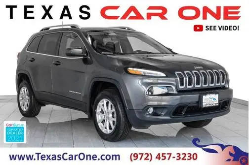 2016 Jeep Cherokee Latitude 4WD photo