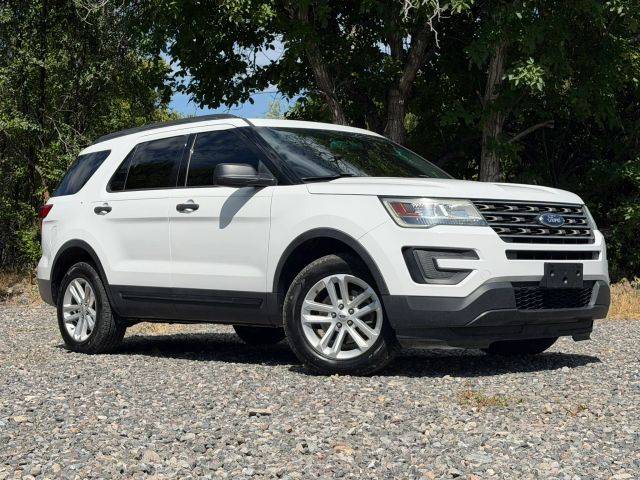 2016 Ford Explorer Base 4WD photo