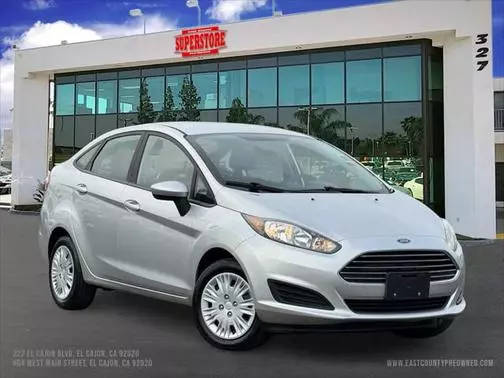 2016 Ford Fiesta S FWD photo