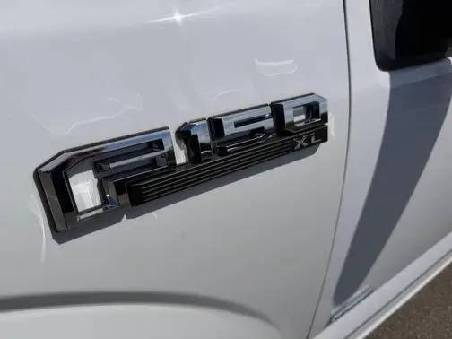 2016 Ford F-150 XL RWD photo