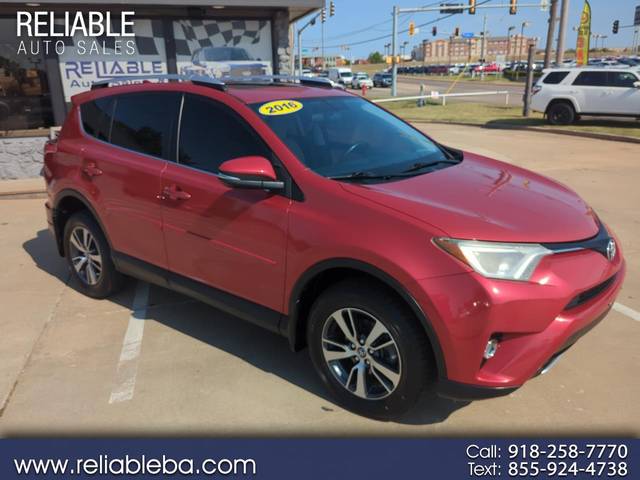 2016 Toyota RAV4 XLE AWD photo