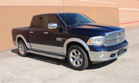 2016 Ram 1500 Laramie 4WD photo