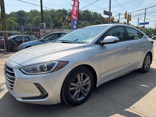 2017 Hyundai Elantra SE FWD photo