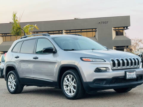 2016 Jeep Cherokee Sport FWD photo