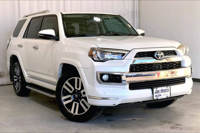 2016 Toyota 4Runner Limited RWD photo