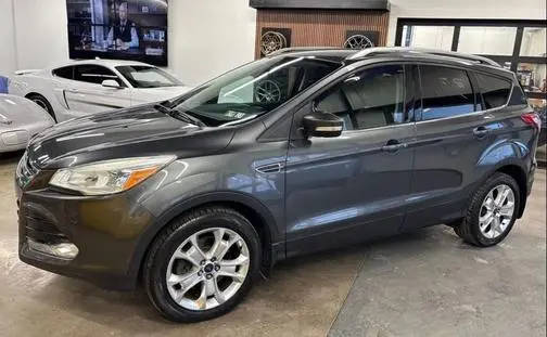 2016 Ford Escape Titanium 4WD photo