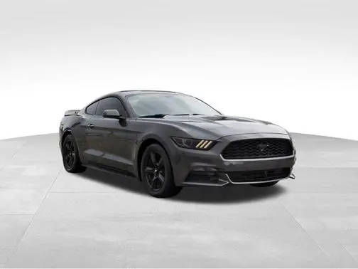 2016 Ford Mustang V6 RWD photo