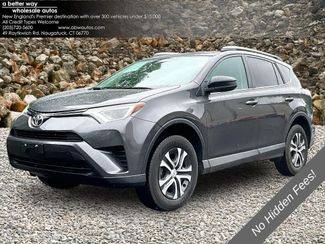2016 Toyota RAV4 LE AWD photo