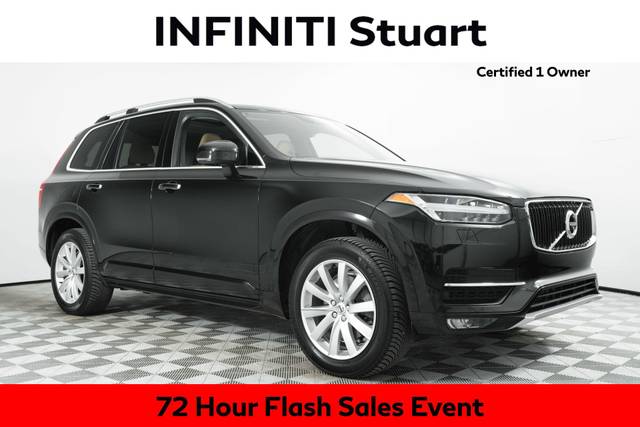 2016 Volvo XC90 T6 Momentum AWD photo