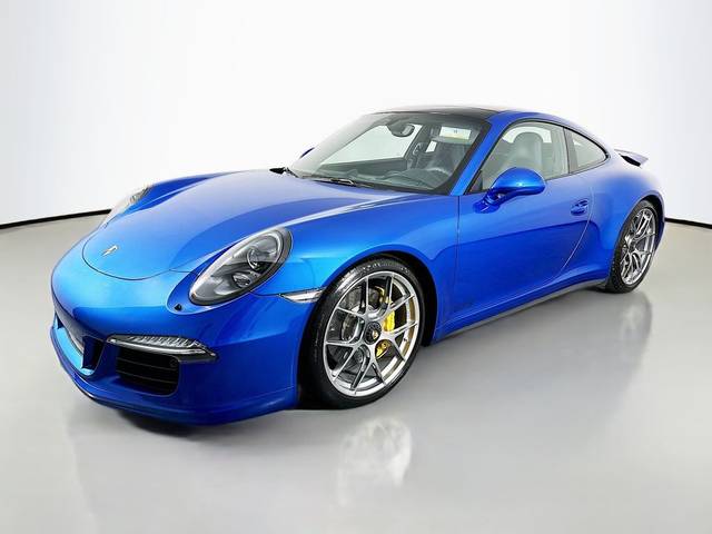 2016 Porsche 911 Carrera GTS RWD photo