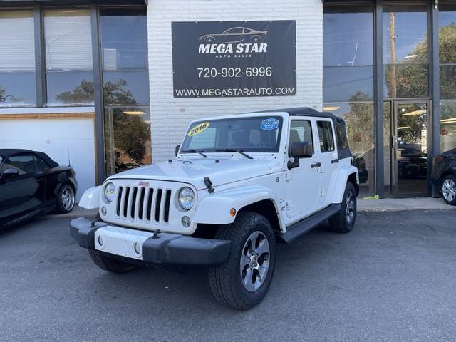 2016 Jeep Wrangler Unlimited Sahara 4WD photo