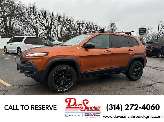 2016 Jeep Cherokee Trailhawk 4WD photo