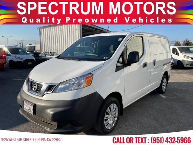 2015 Nissan NV200 S FWD photo