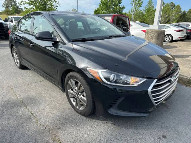 2017 Hyundai Elantra SE FWD photo
