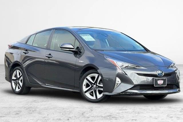 2016 Toyota Prius Three Touring FWD photo
