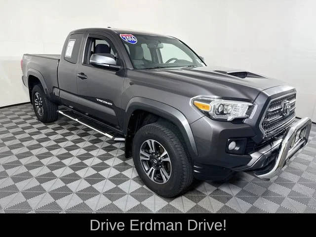 2016 Toyota Tacoma TRD Sport 4WD photo