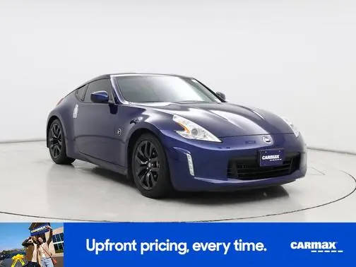 2016 Nissan 370Z  RWD photo
