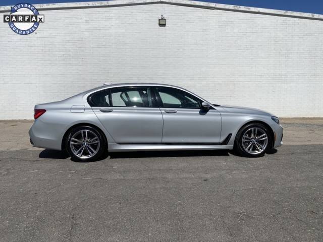 2016 BMW 7 Series 740i RWD photo