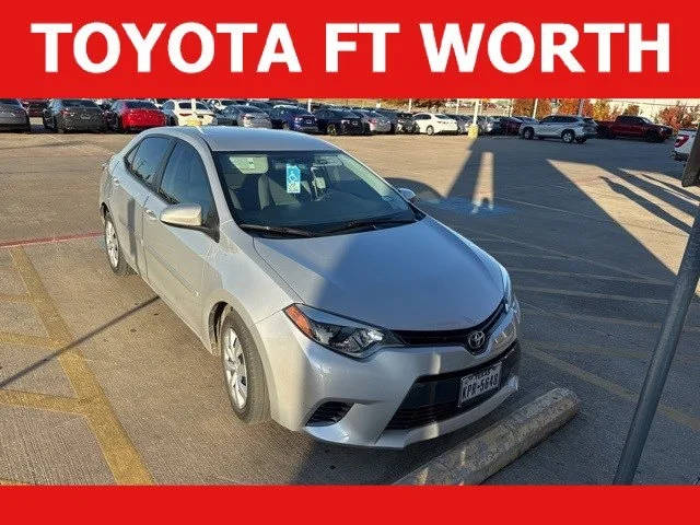 2016 Toyota Corolla LE FWD photo