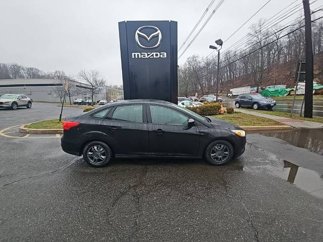 2016 Ford Focus S FWD photo