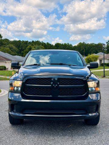 2016 Ram 1500 Express 4WD photo