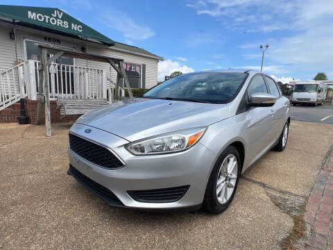 2015 Ford Focus SE FWD photo