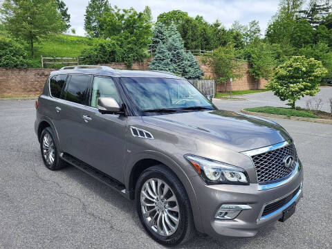 2016 Infiniti QX80 4WD photo