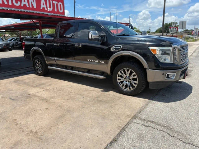 2016 Nissan Titan XD Platinum Reserve RWD photo