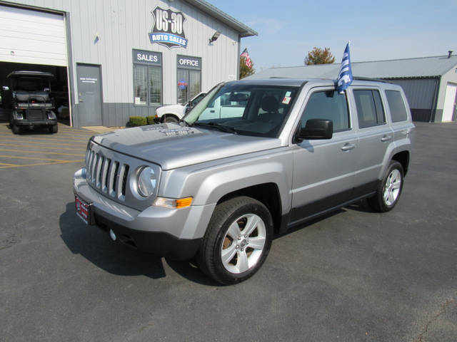 2016 Jeep Patriot Latitude 4WD photo