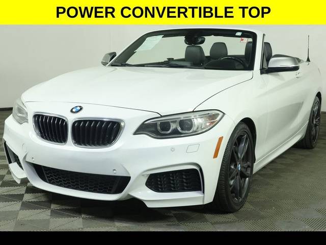 2016 BMW 2 Series M235i RWD photo