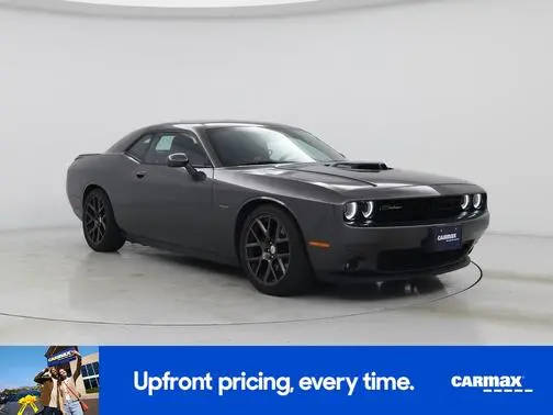 2016 Dodge Challenger R/T Shaker RWD photo