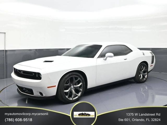 2016 Dodge Challenger SXT Plus RWD photo