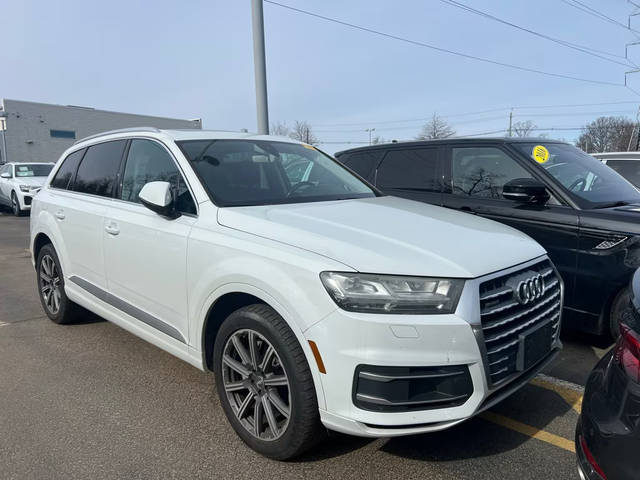 2017 Audi Q7 Premium Plus AWD photo