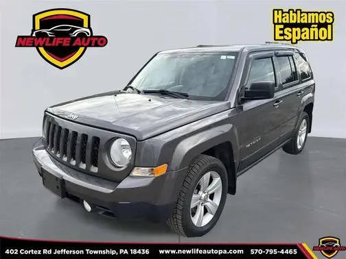 2016 Jeep Patriot Latitude 4WD photo