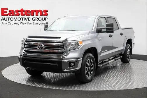 2016 Toyota Tundra SR5 4WD photo