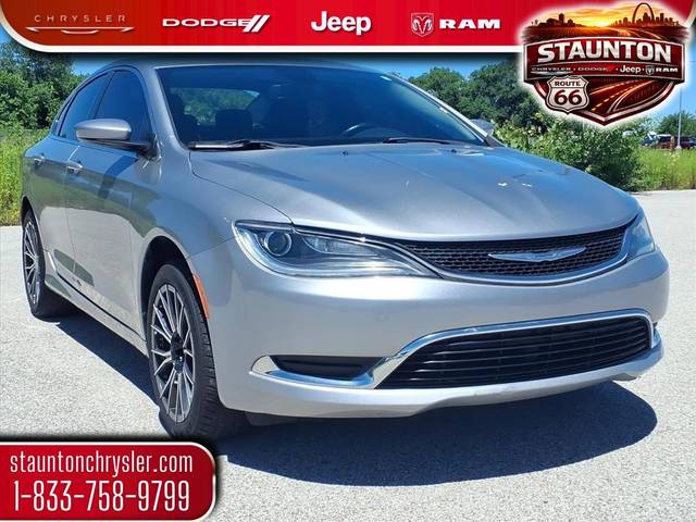 2016 Chrysler 200 Limited FWD photo