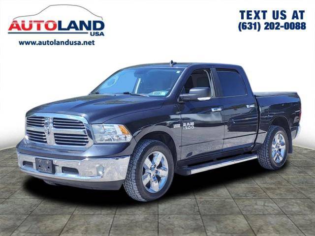 2016 Ram 1500 Big Horn 4WD photo