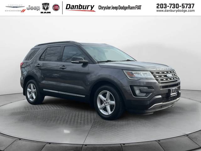 2016 Ford Explorer XLT 4WD photo