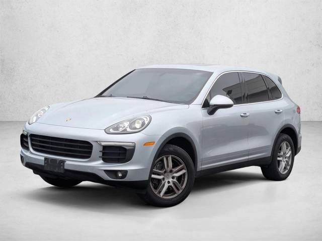 2016 Porsche Cayenne  AWD photo