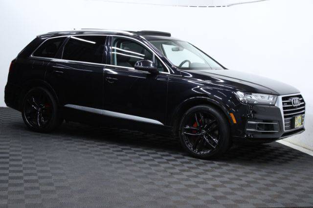 2017 Audi Q7 Prestige AWD photo