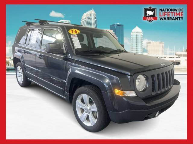 2016 Jeep Patriot Latitude FWD photo