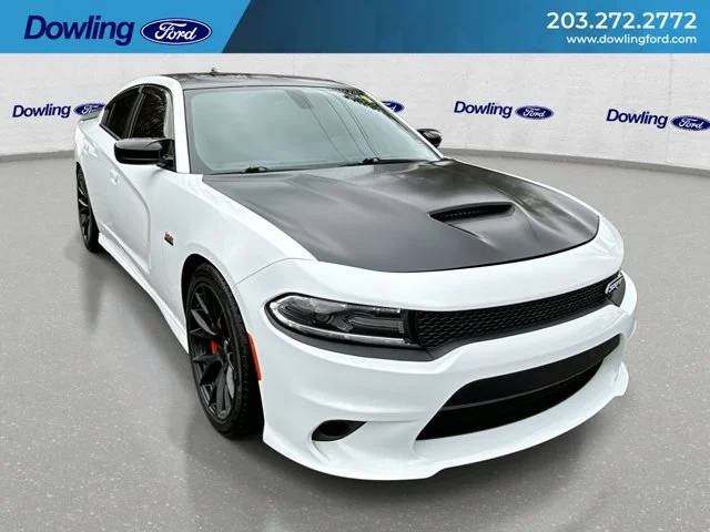 2016 Dodge Charger SRT 392 RWD photo