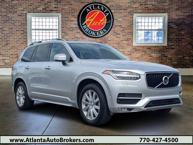 2016 Volvo XC90 T6 Momentum AWD photo